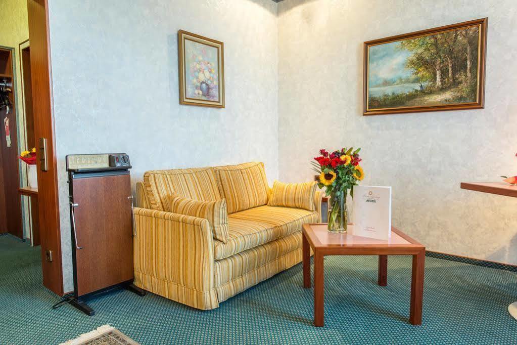 Hotel Arotel Living