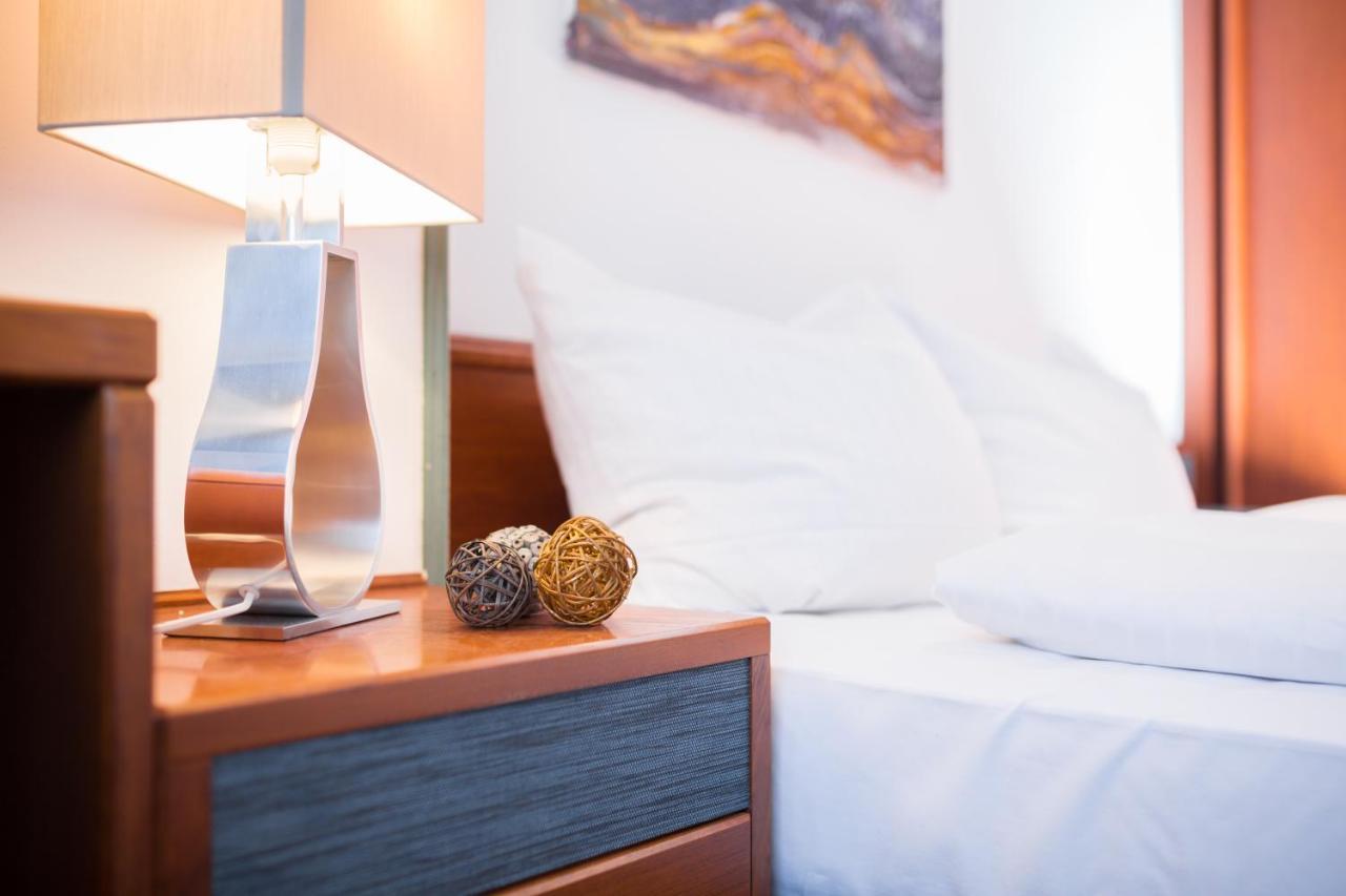 Hotel Arotel Living